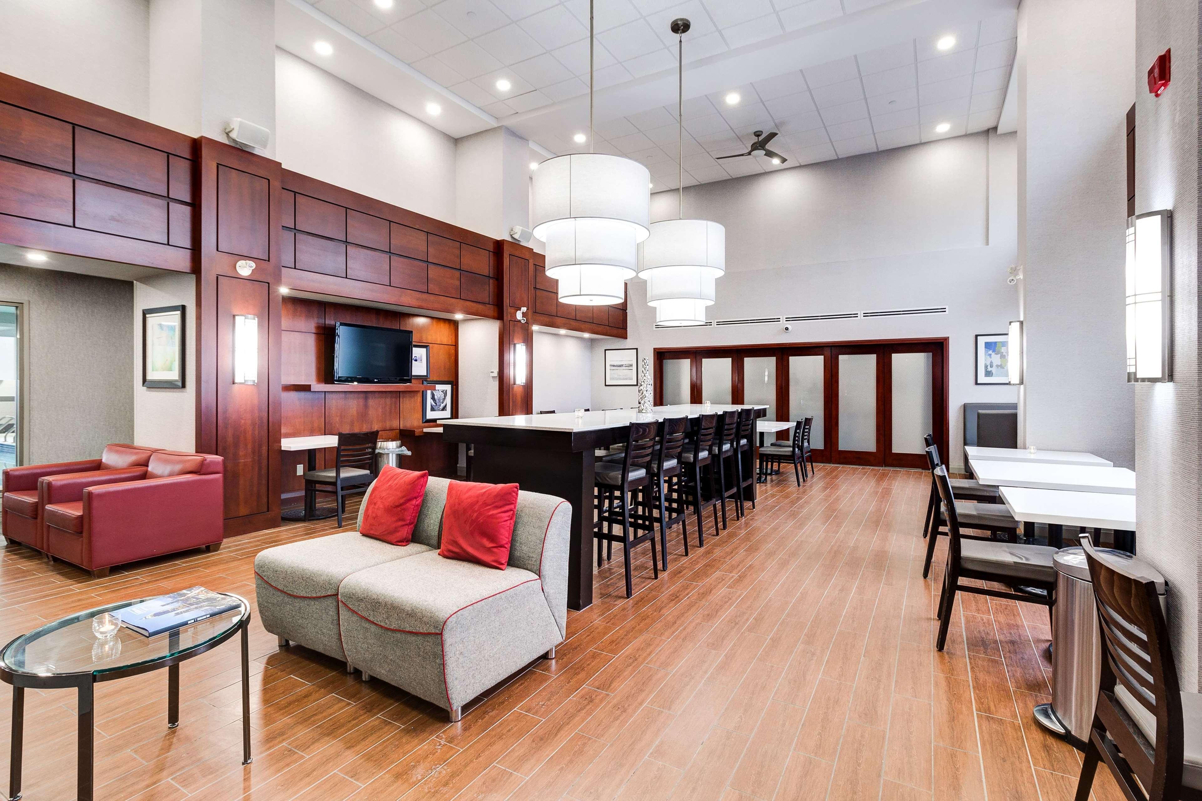 Hampton Inn & Suites By Hilton Brantford Εξωτερικό φωτογραφία